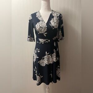 Vince Camuto Navy and White Floral Midi Dress